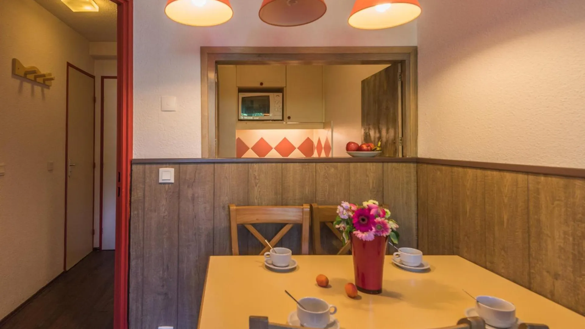 Ferienwohnung 2 Pieces Avec Parking Pres Gare Routiere Et Remonte-Pentes, Chamonix-Mont-Blanc - Fr-1-517-13 Chamonix